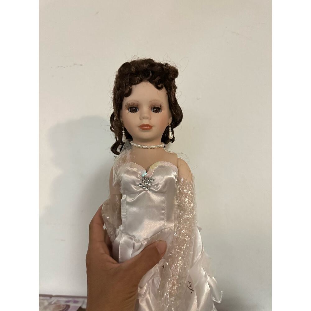 Kinney Doll